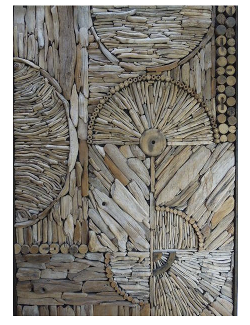 картина из деревянных коряг
