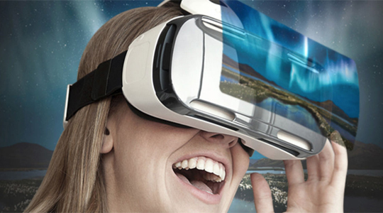 шлем виртуальной реальности Samsung Gear Vr