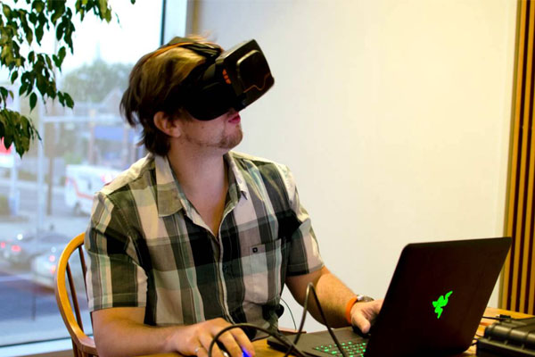шлем виртуальной реальностиTotem
