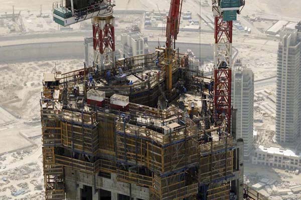 строительство самого высокого небоскреба в мире - Бурдж-Халифа