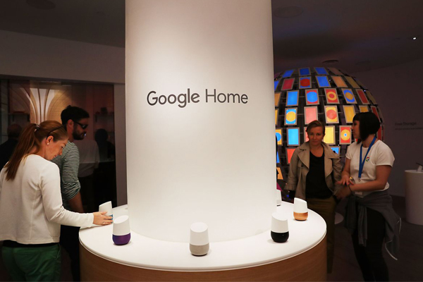 колонка Google Home