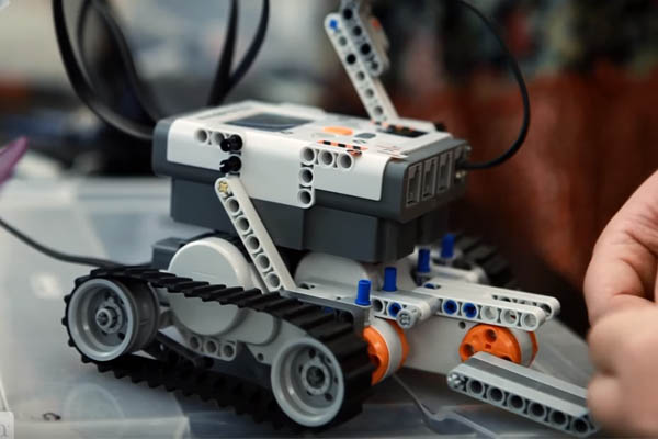робототехника для детей - умный конструктор