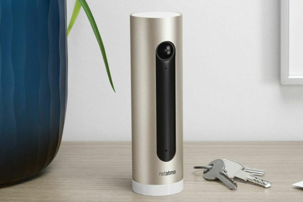 камера безопасности Netatmo Welcome - устройства для умного дома